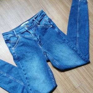 NWT FREE PEOPLE Riley Seamed Skinny Blue Jeans